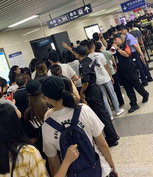 【安检疫情故事,疫情期间安检员先进事迹】-第5张图片 【安检疫情故事,疫情期间安检员先进事迹】-第5张图片