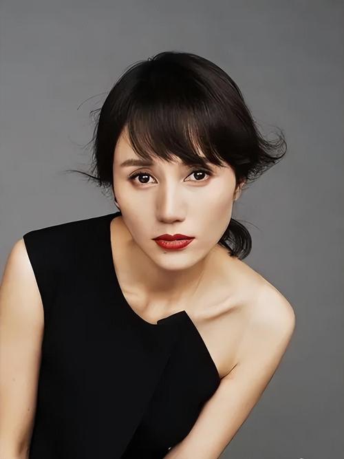 最早发现疫情的武汉女医生,武汉最早发现疫情并上报的医生,终于找到了!-第2张图片 最早发现疫情的武汉女医生,武汉最早发现疫情并上报的医生,终于找到了!-第2张图片