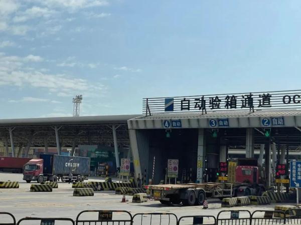 深圳疫情最新消息(深圳疫情最新消息实时更新)-第2张图片 深圳疫情最新消息(深圳疫情最新消息实时更新)-第2张图片