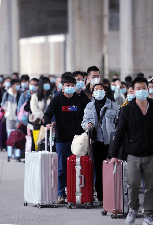 【2022年春节疫情会严重吗,2021春节疫情会重来吗】-第2张图片 【2022年春节疫情会严重吗,2021春节疫情会重来吗】-第2张图片