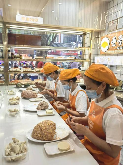 疫情期潜入商场吃住半个月,疫情导致商场关门租金怎么办-第5张图片 疫情期潜入商场吃住半个月,疫情导致商场关门租金怎么办-第5张图片