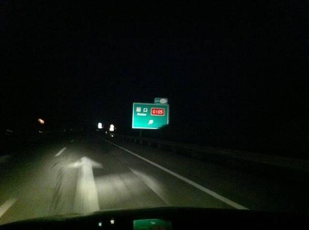 高速夜里几点限行/高速公路晚上几点禁止通行小车-第6张图片 高速夜里几点限行/高速公路晚上几点禁止通行小车-第6张图片
