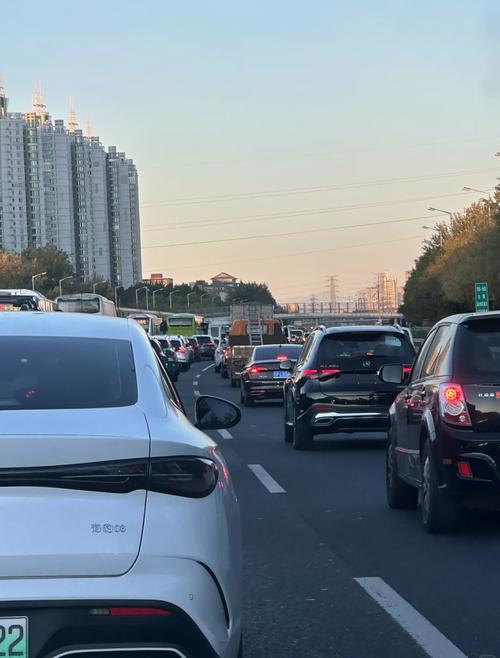 【北京外地车限行拍照,北京外地车限行拍照图】-第1张图片 【北京外地车限行拍照,北京外地车限行拍照图】-第1张图片