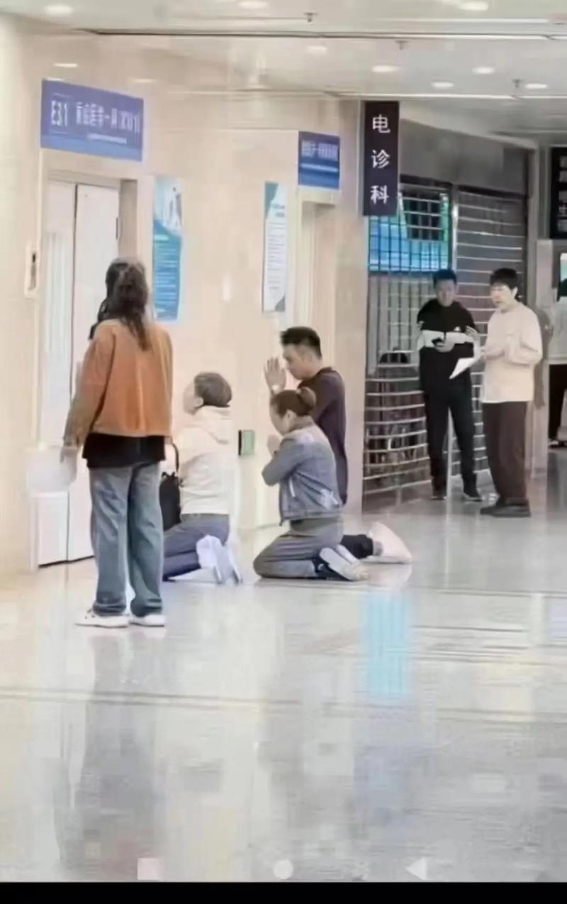 疫情人员图片(疫情人物图片素材高清无水印)-第5张图片 疫情人员图片(疫情人物图片素材高清无水印)-第5张图片