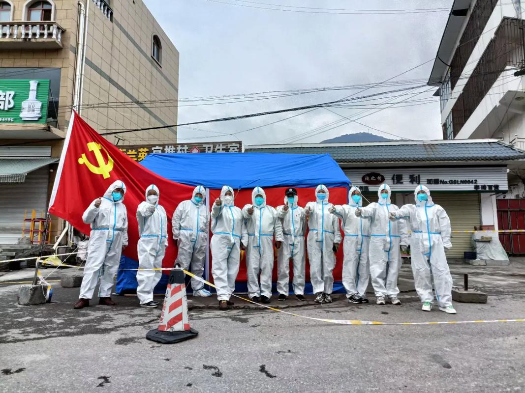 疫情防控方面(疫情防控方面的专题报告)-第1张图片 疫情防控方面(疫情防控方面的专题报告)-第1张图片